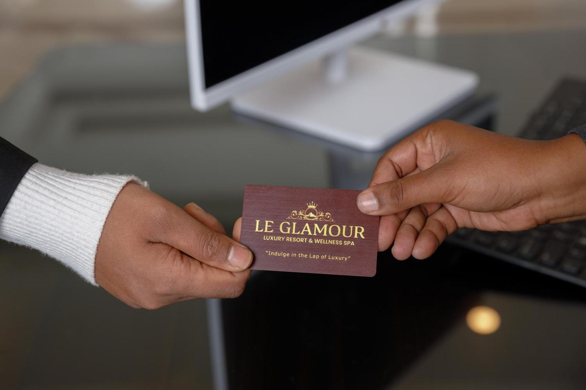 Le Glamour Resort & Wellness Spa Покхара Экстерьер фото